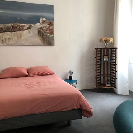 Studio De 30 M2 Dans Le Triangle D'Or De Bordeaux Esterno foto