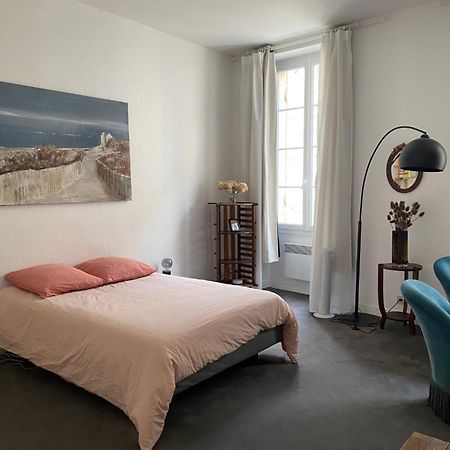 Studio De 30 M2 Dans Le Triangle D'Or De Bordeaux Esterno foto