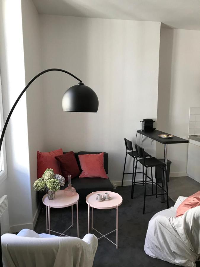 Studio De 30 M2 Dans Le Triangle D'Or De Bordeaux Esterno foto